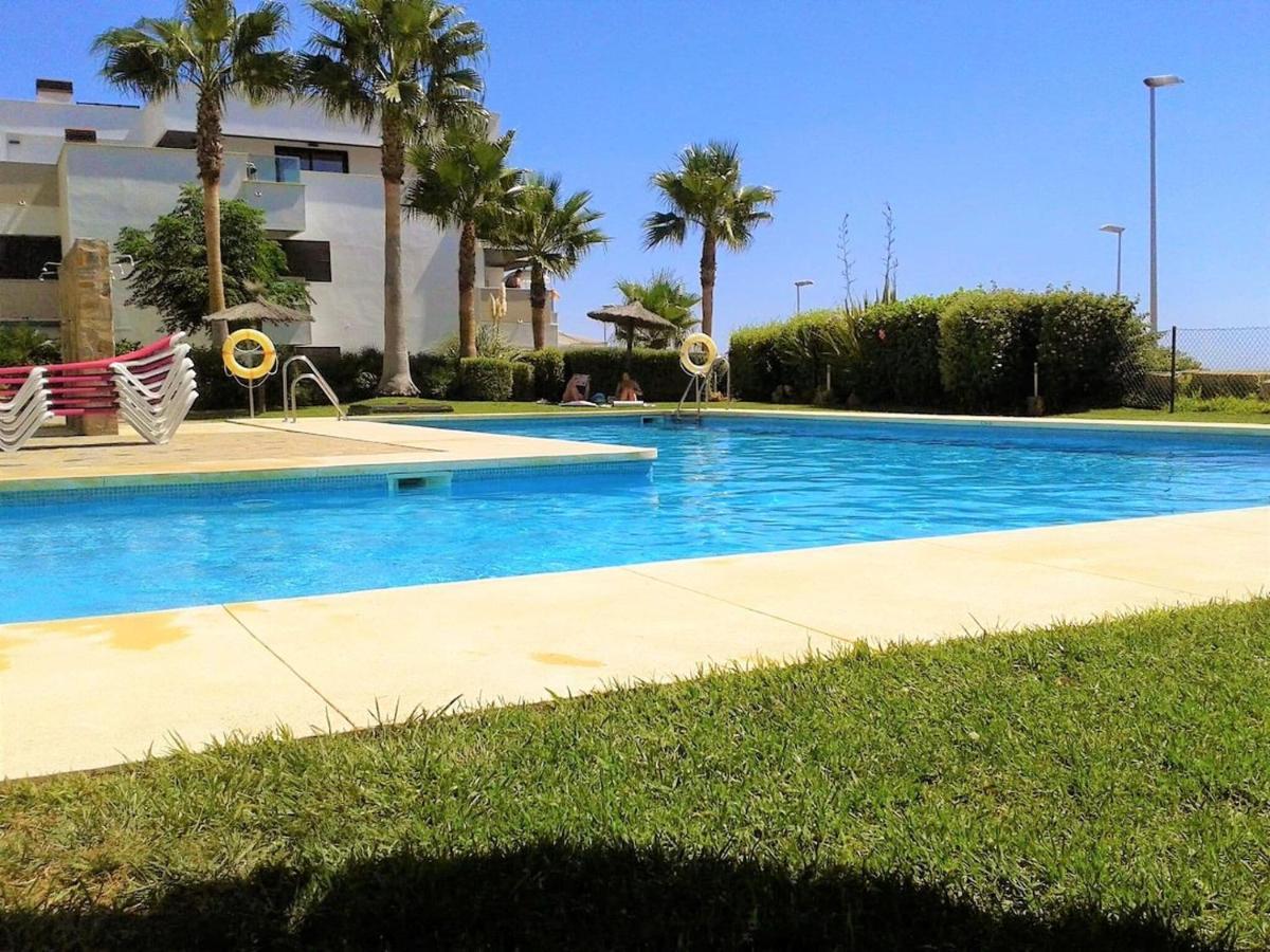 Belvilla By Oyo Camarate Golf Estepona Dış mekan fotoğraf
