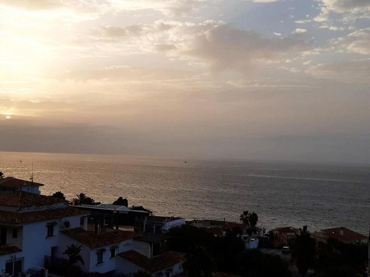 Belvilla By Oyo Camarate Golf Estepona Dış mekan fotoğraf