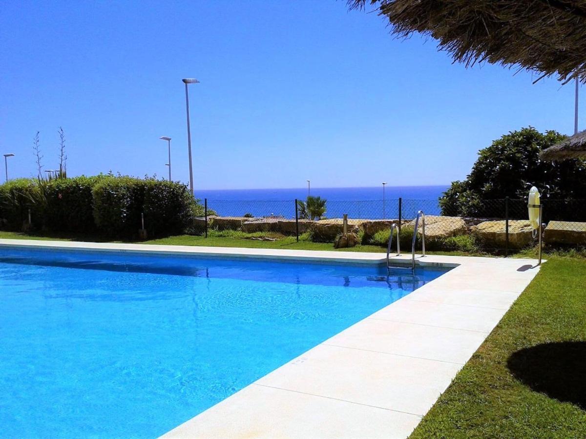 Belvilla By Oyo Camarate Golf Estepona Dış mekan fotoğraf